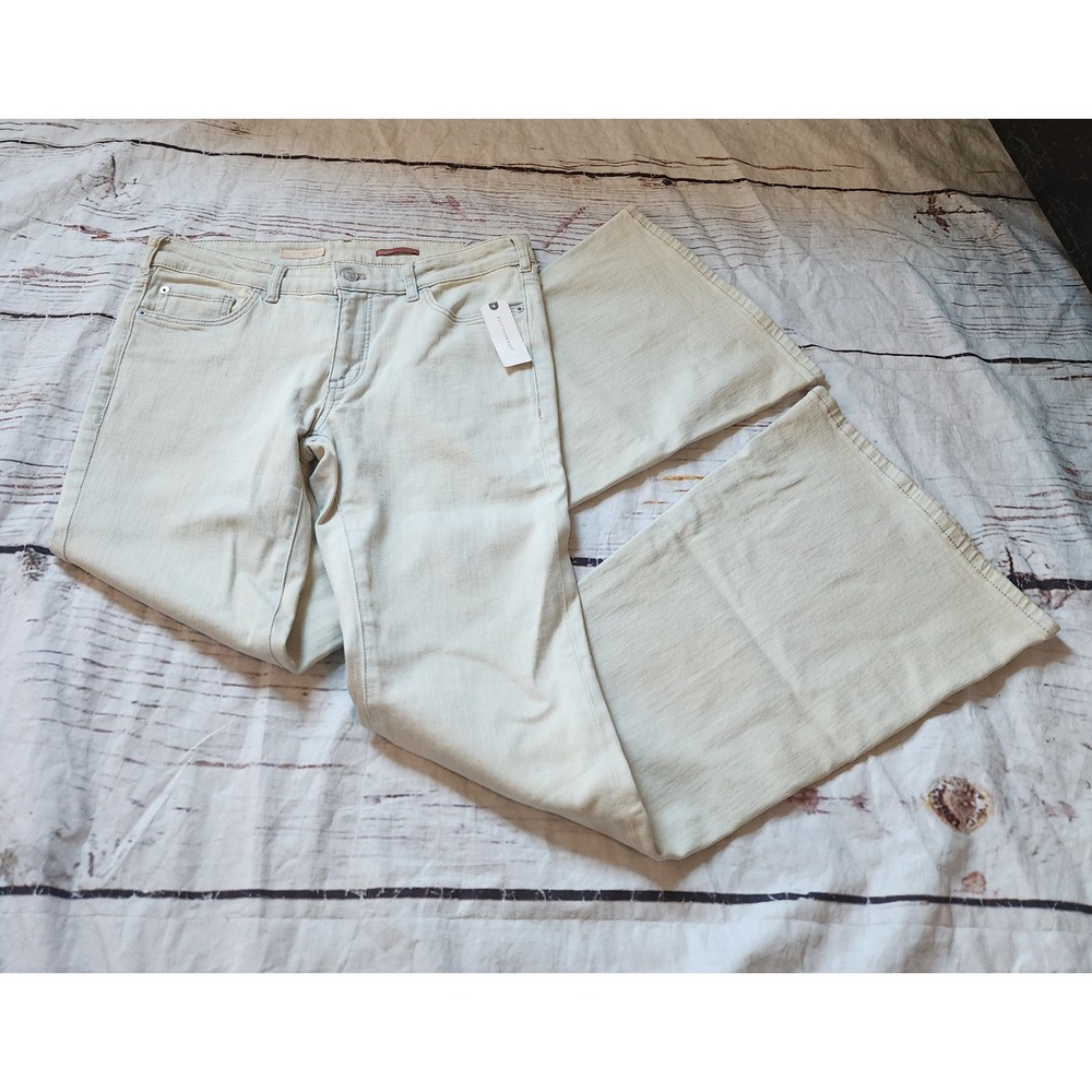 Pilcro and the Letterpress Anthropologie Flare Jeans Light Wash Size 27 NWT